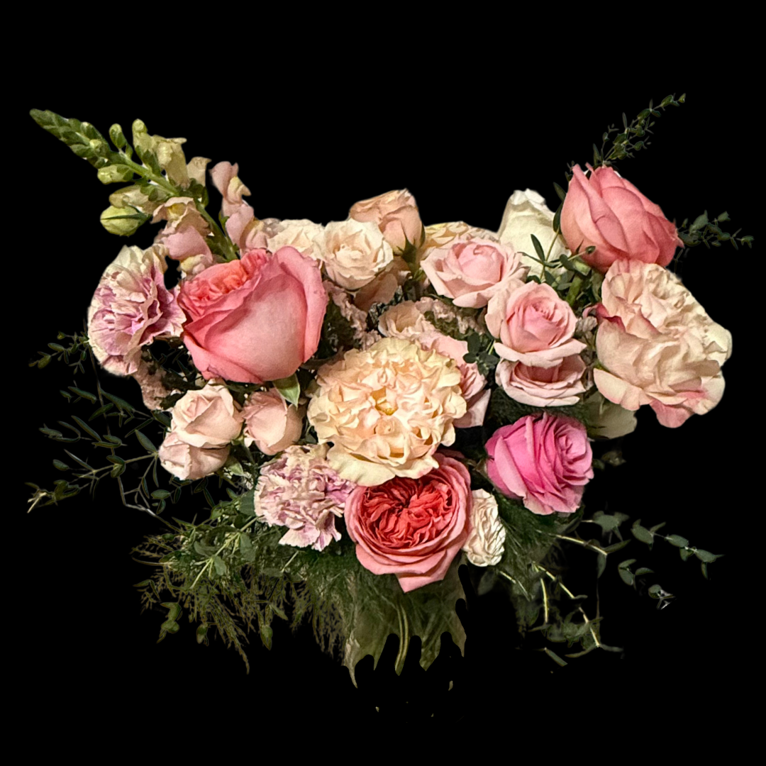 Luxury pink roses with spray roses and carnations – an elegant arrangement / centerpiece of fresh flowers, perfect for Valentine's Day, Anniversaries, Birthdays, Mother's Day as well as any romantic occasion. Ideal for those seeking Downtown Toronto Florist-Portland Market- King West District is a luxury flower shop with Bespoke bouquets and arrangements, classic centerpieces or premium arrangements are timeless floral gifts.