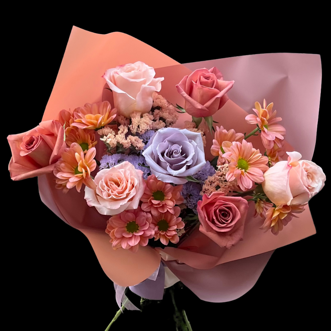 Luxury pink and Barista rose bouquet with garden roses, and seasonal fillers. Hand-tied flower arrangement wrapped in special floral paper with ribbon. Perfect for Mother’s Day, birthdays, anniversaries, weddings, romantic gifts, and special occasions. Fresh premium roses from Toronto florist.
