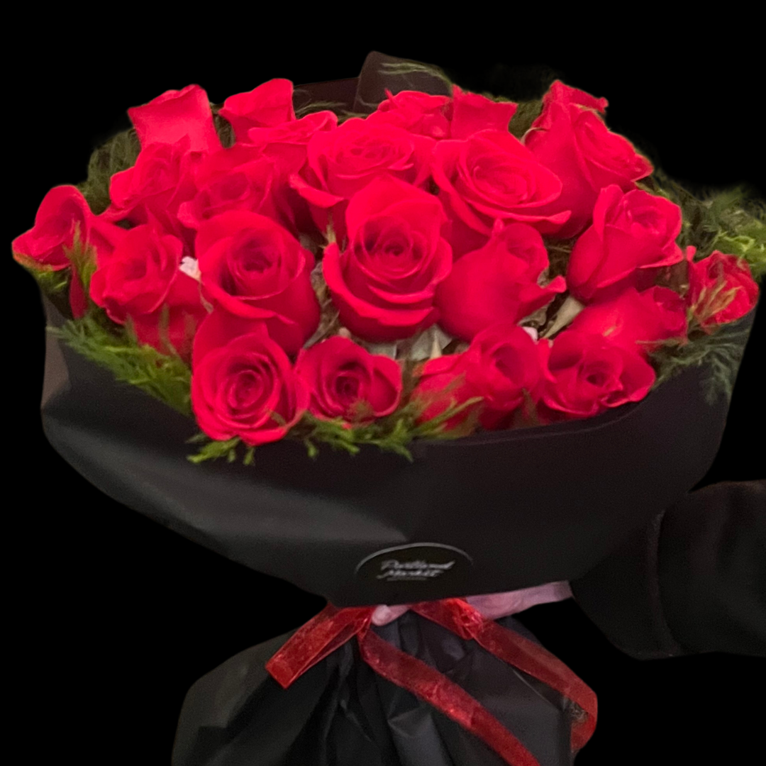 Luxury red roses – an elegant arrangement of fresh flowers, perfect for Valentine's Day, Anniversaries, Birthdays, Mother's Day as well as any romantic occasion. Ideal for those seeking Downtown Toronto Florist-Portland Market- King West  District is a luxury flower shop with Bespoke bouquets and arrangements, classic centerpieces or premium arrangements are timeless floral gifts.