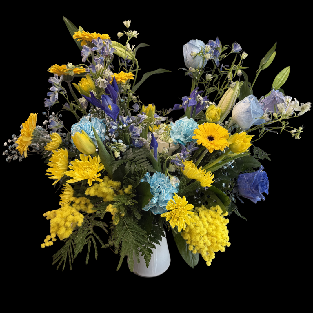 Signature Arrangement & Centrepiece with Vase -  In VIEW CART add date & time for pickup or Delivery