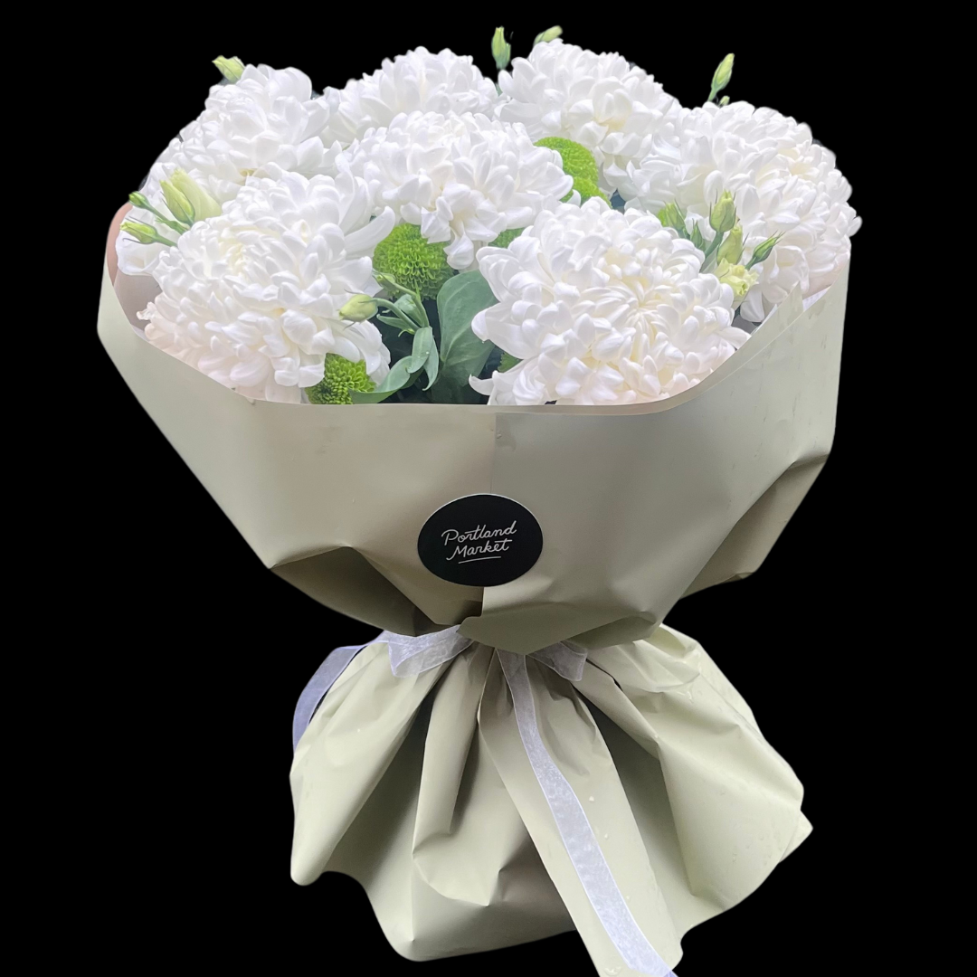 Valentine's Day bouquet -
 luxury long-stemmed chrysanthemum with seasonal flowers – an elegant bouquet perfect for Valentine's Day, anniversaries, birthdays, or any romantic occasion. Ideal for those seeking premium, timeless floral gifts