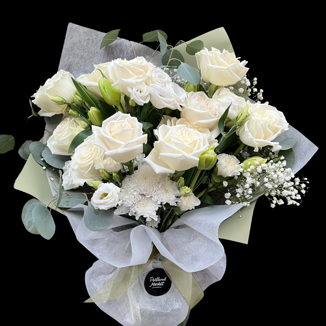 Valentine's Day - Luxury  roses with greenery– an elegant arrangement of fresh flowers, perfect for Valentine's Day, Anniversaries, Birthdays, Mother's Day as well as any romantic occasion. Ideal for those seeking Downtown Toronto Florist-Portland Market- King West  District is a luxury flower shop with Bespoke bouquets and arrangements, classic centerpieces or premium arrangements are timeless floral gifts.